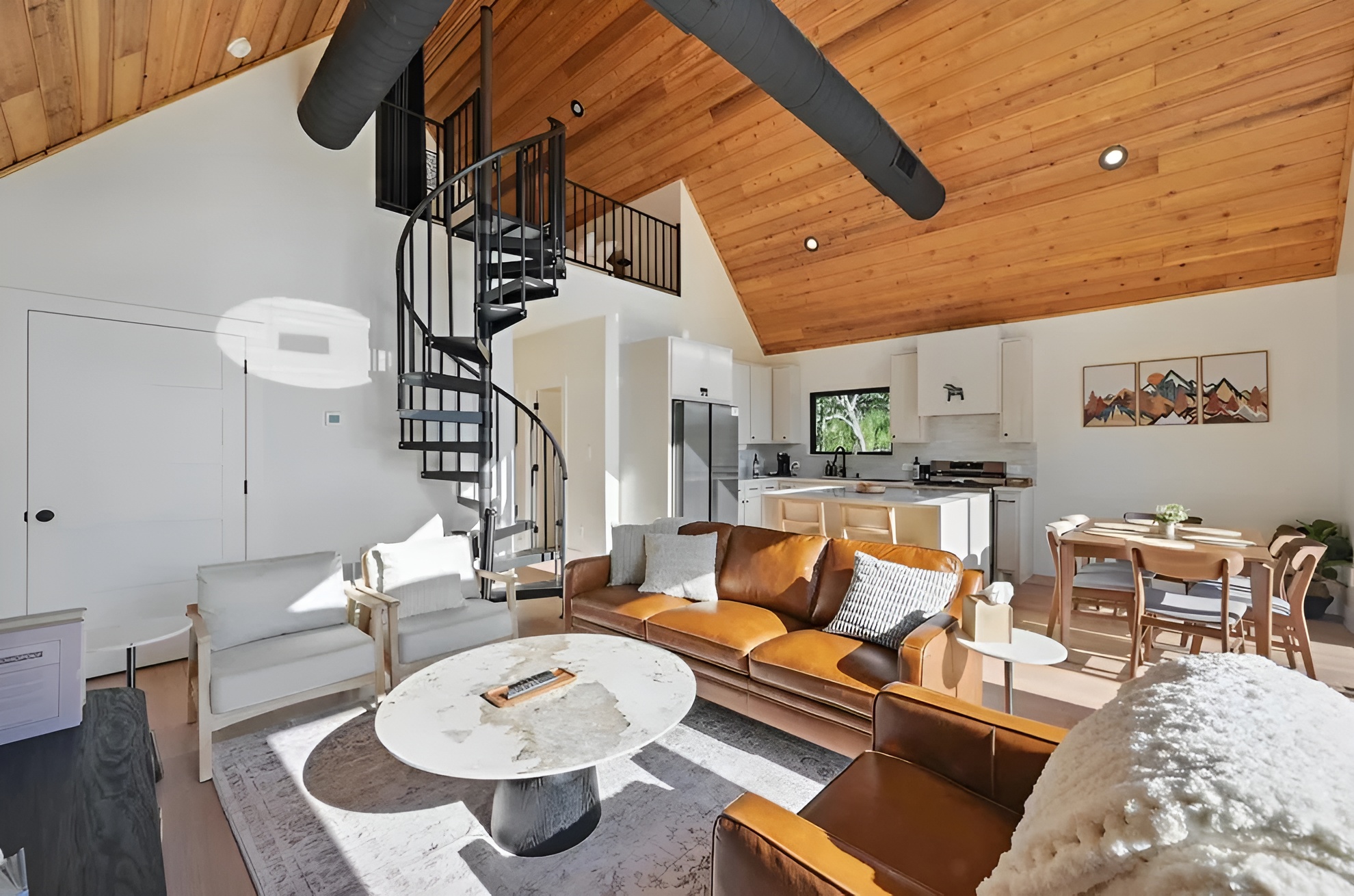 Chalé Rústico - Interior 3